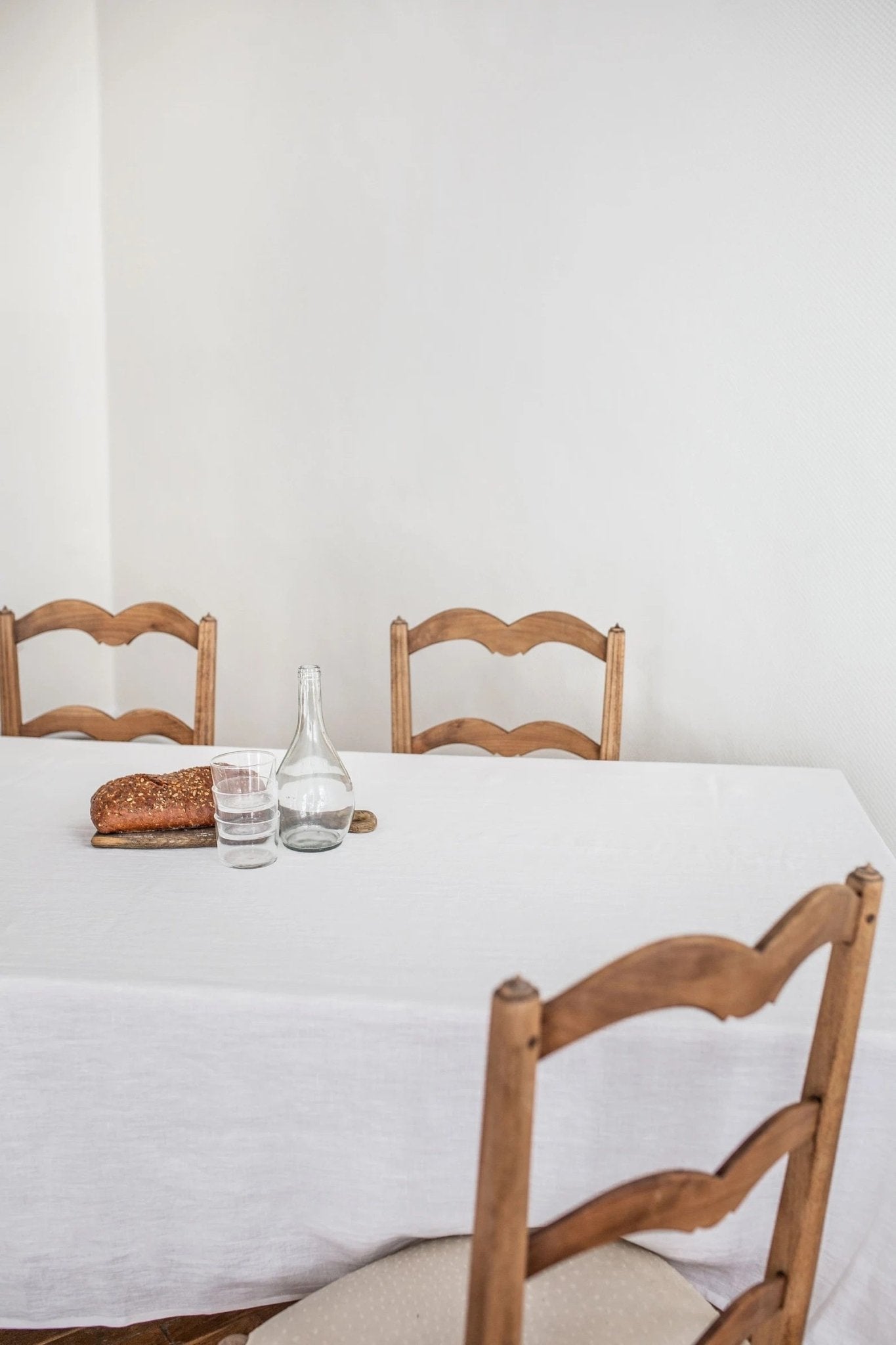 Linen tablecloth in White - Her Linen