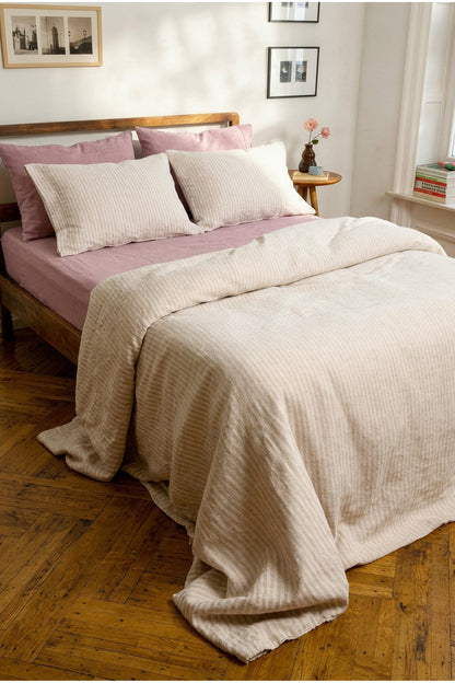 Linen bedding set in Beige Striped