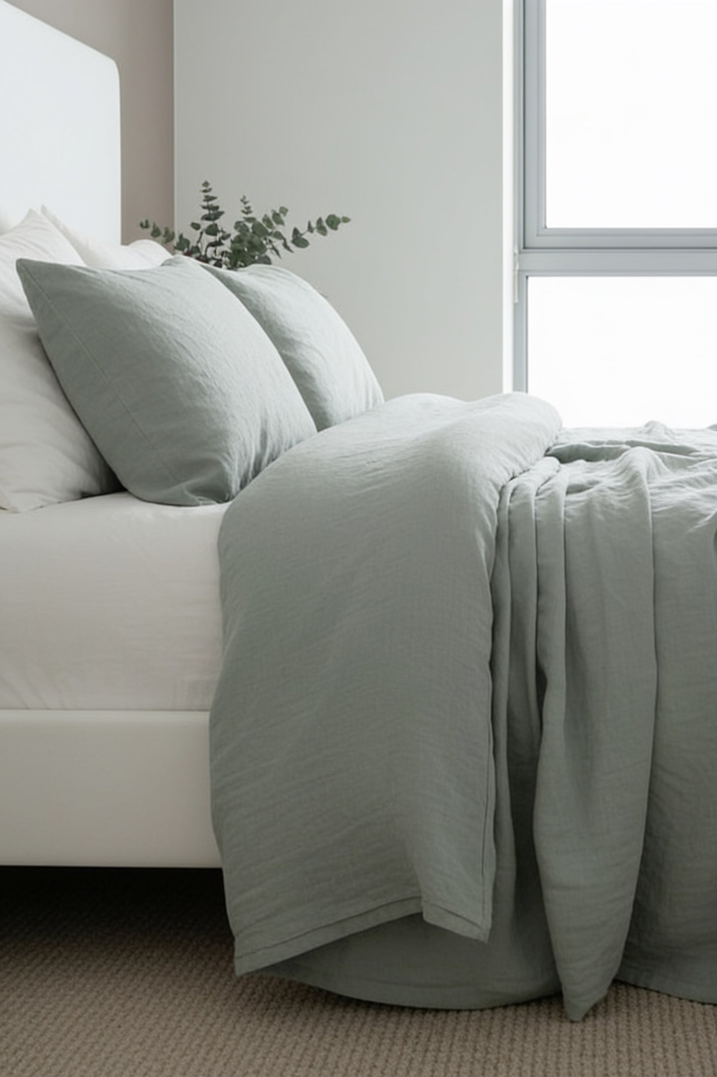 Linen bedding set in Mint Green