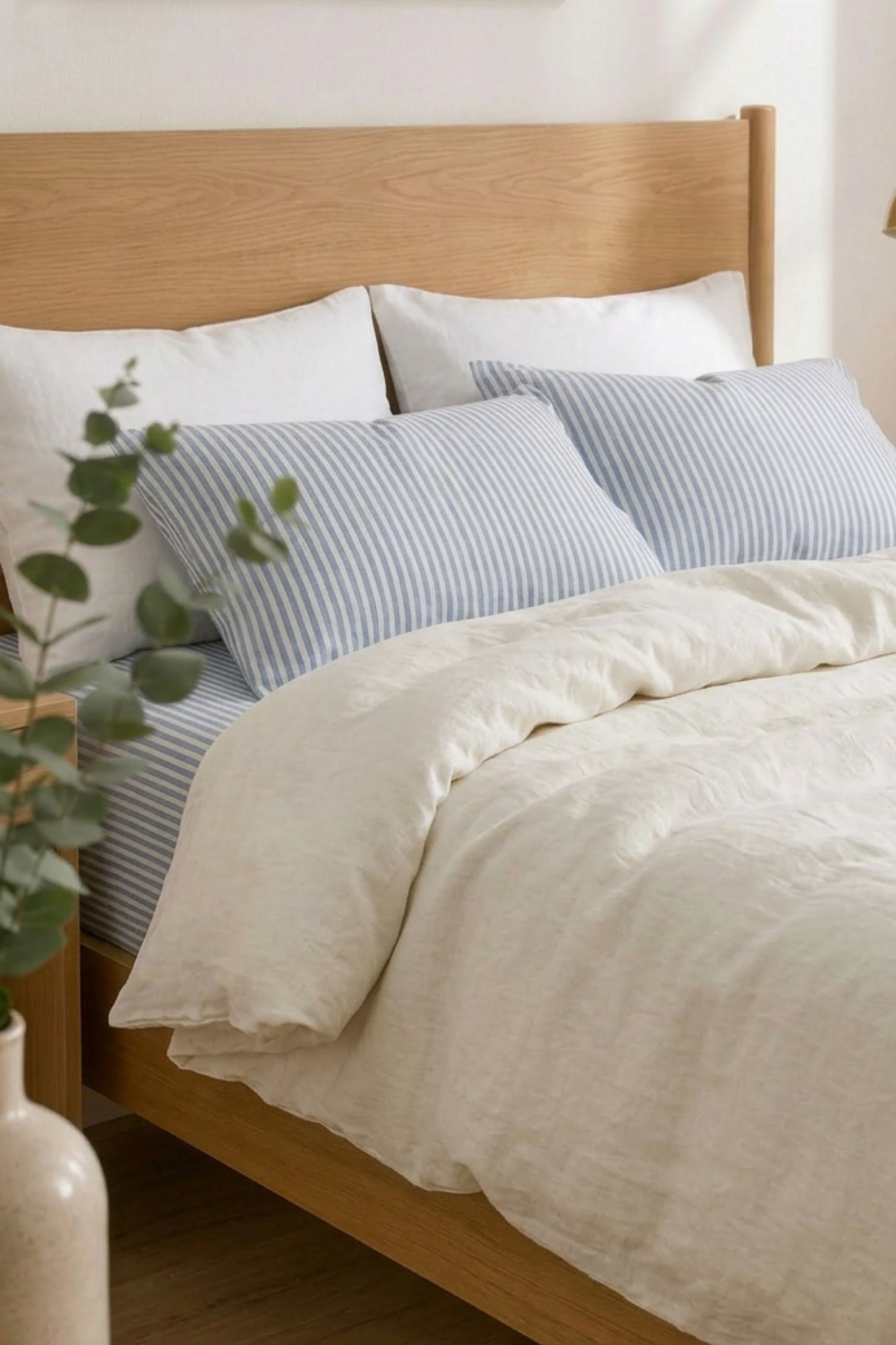 Linen flat sheet in Blue Striped
