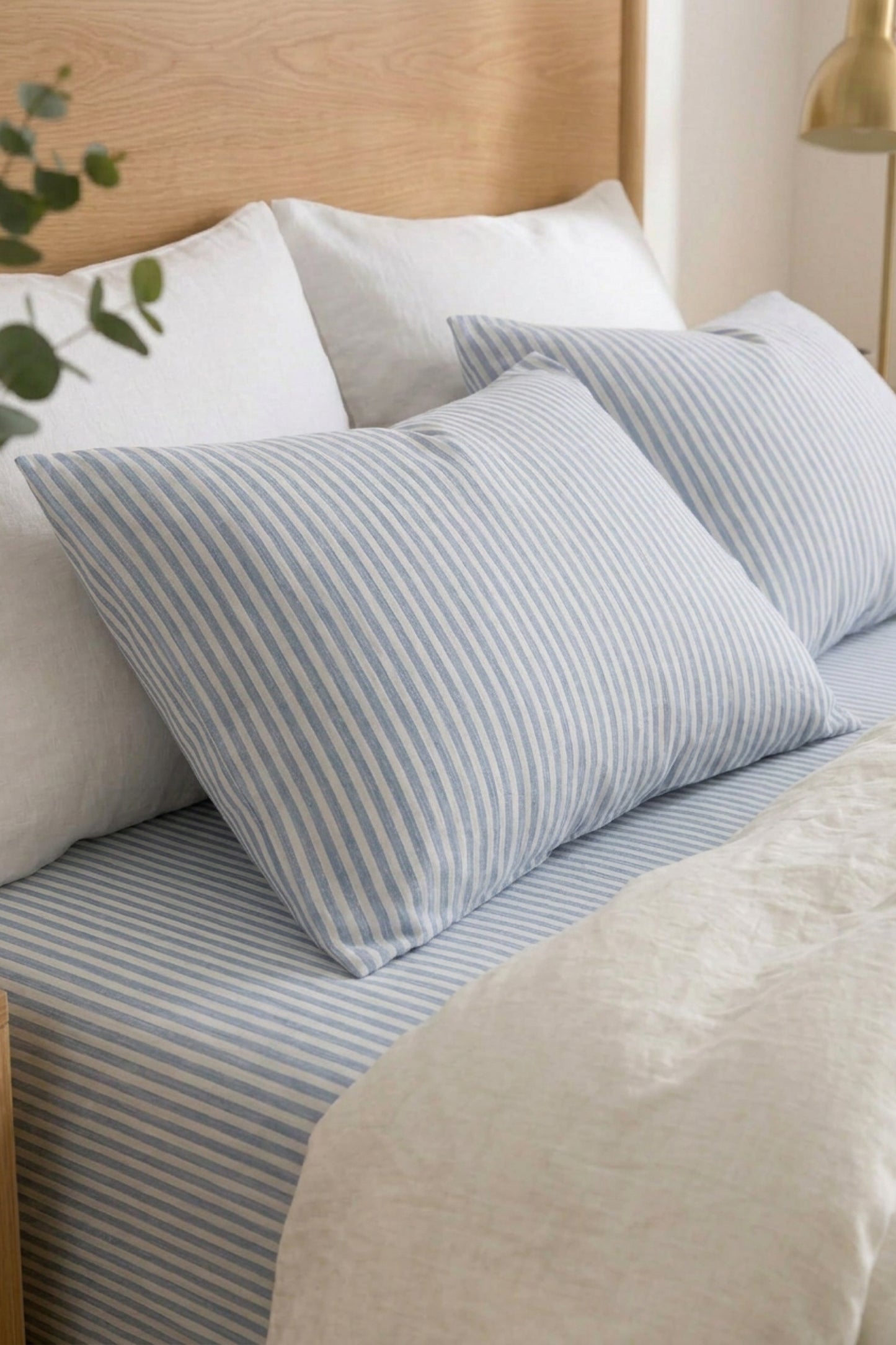 Linen flat sheet in Blue Striped