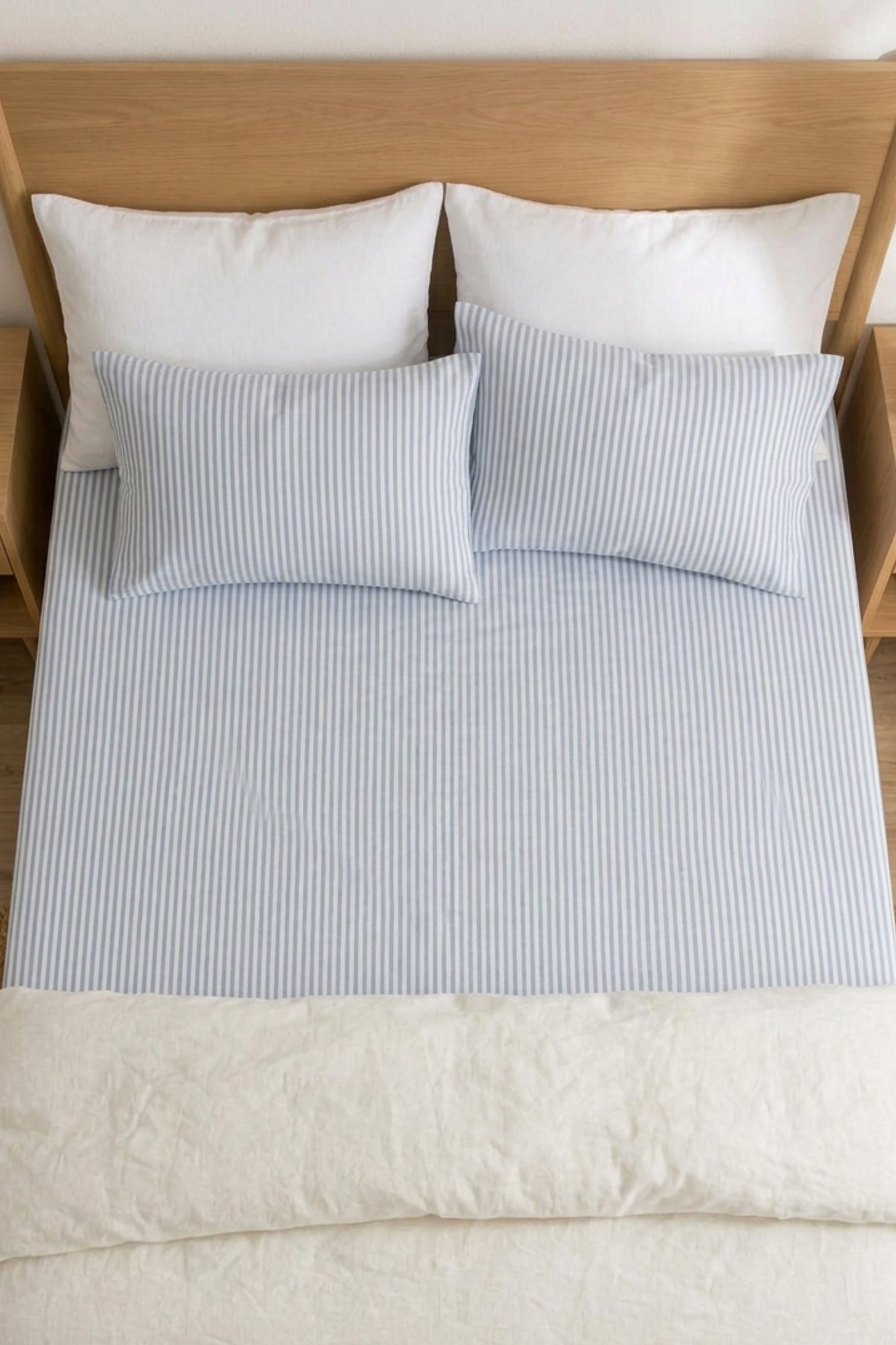 Linen flat sheet in Blue Striped