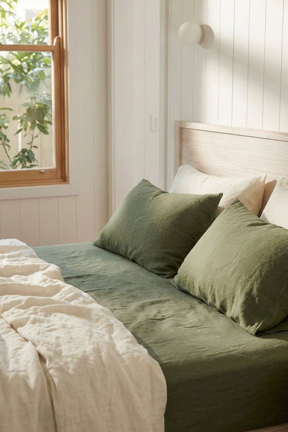 Linen flat sheet in Garden Green