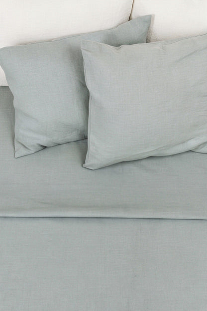 Linen sheets set in Mint Green