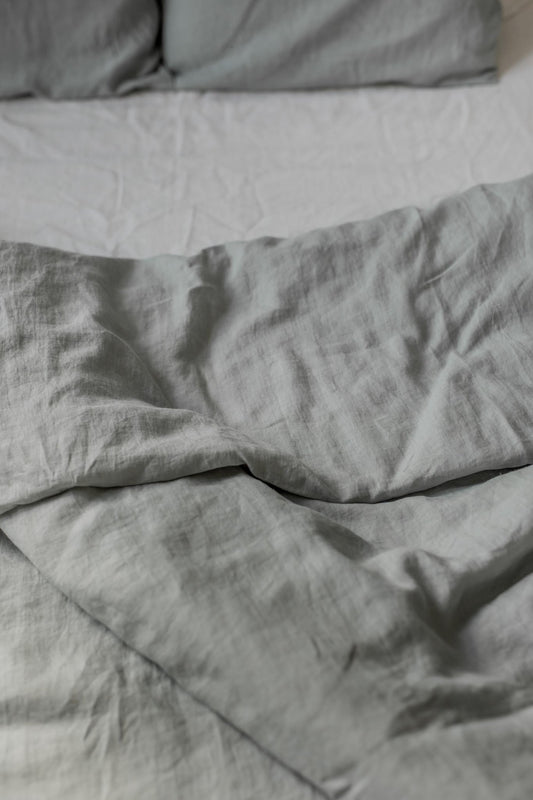Linen bedding set in Sage Green - Her Linen