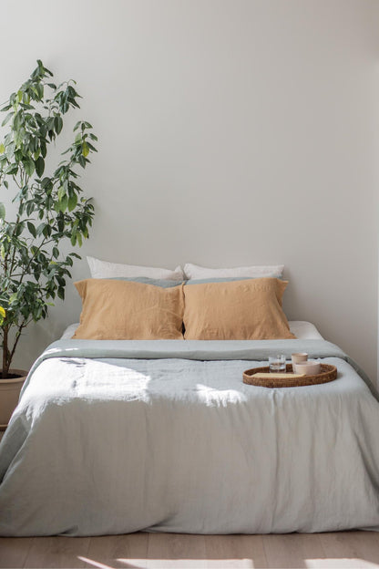 Linen bedding set in Sage Green - Her Linen