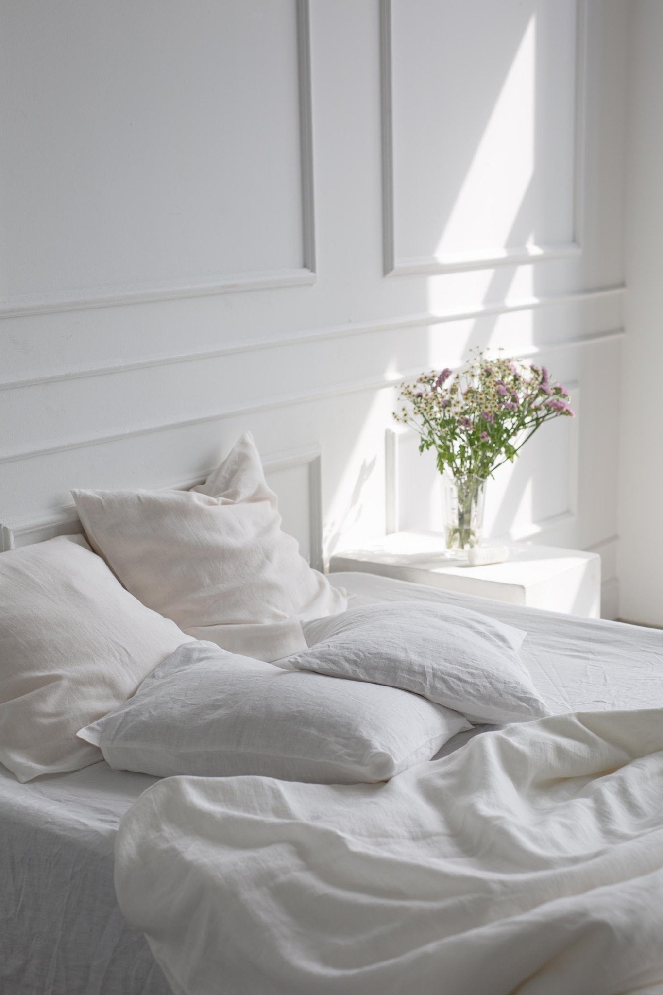 Linen bedding set in White - Her Linen