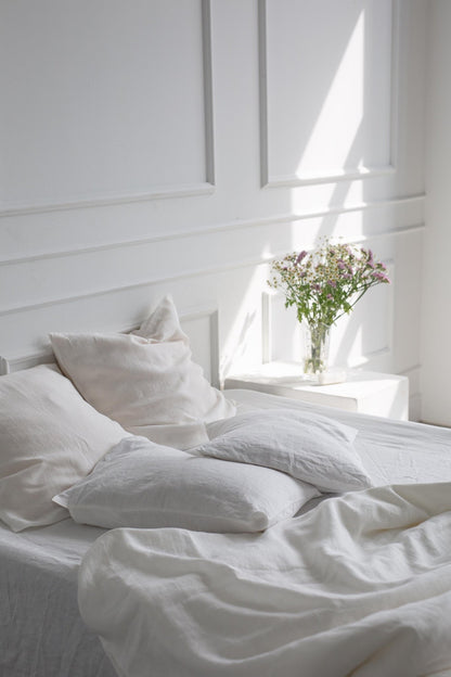 Linen bedding set in White - Her Linen