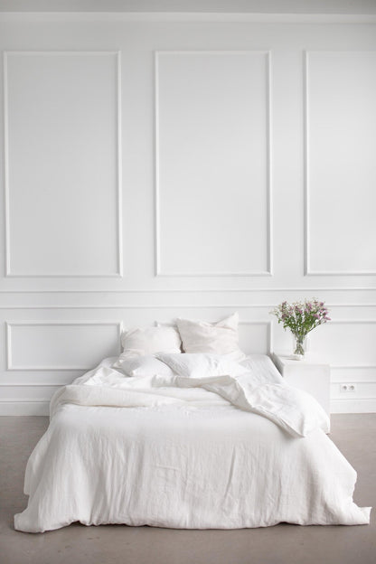 Linen bedding set in White - Her Linen