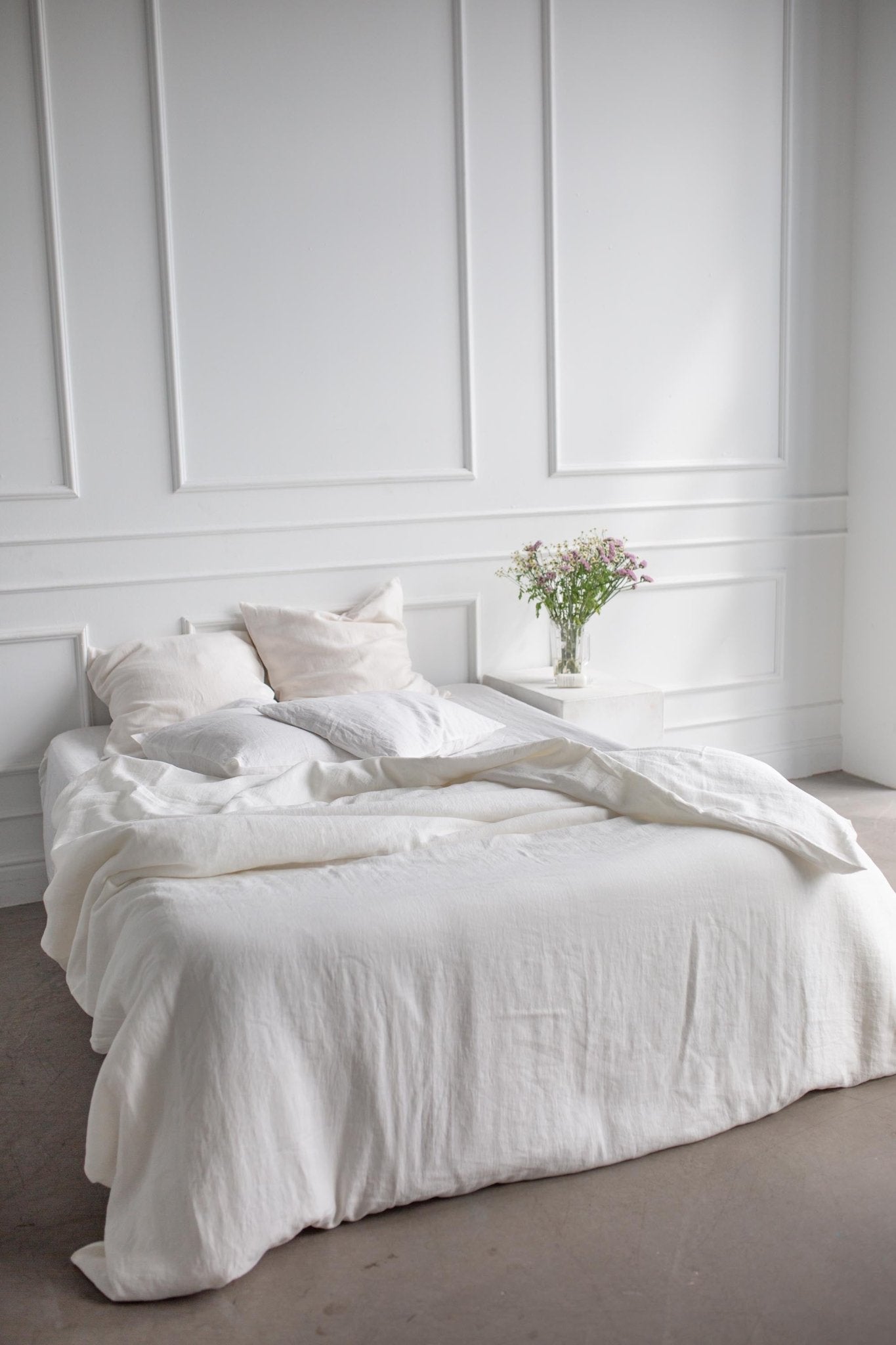 Linen bedding set in White - Her Linen