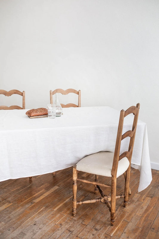Linen tablecloth in White - Her Linen