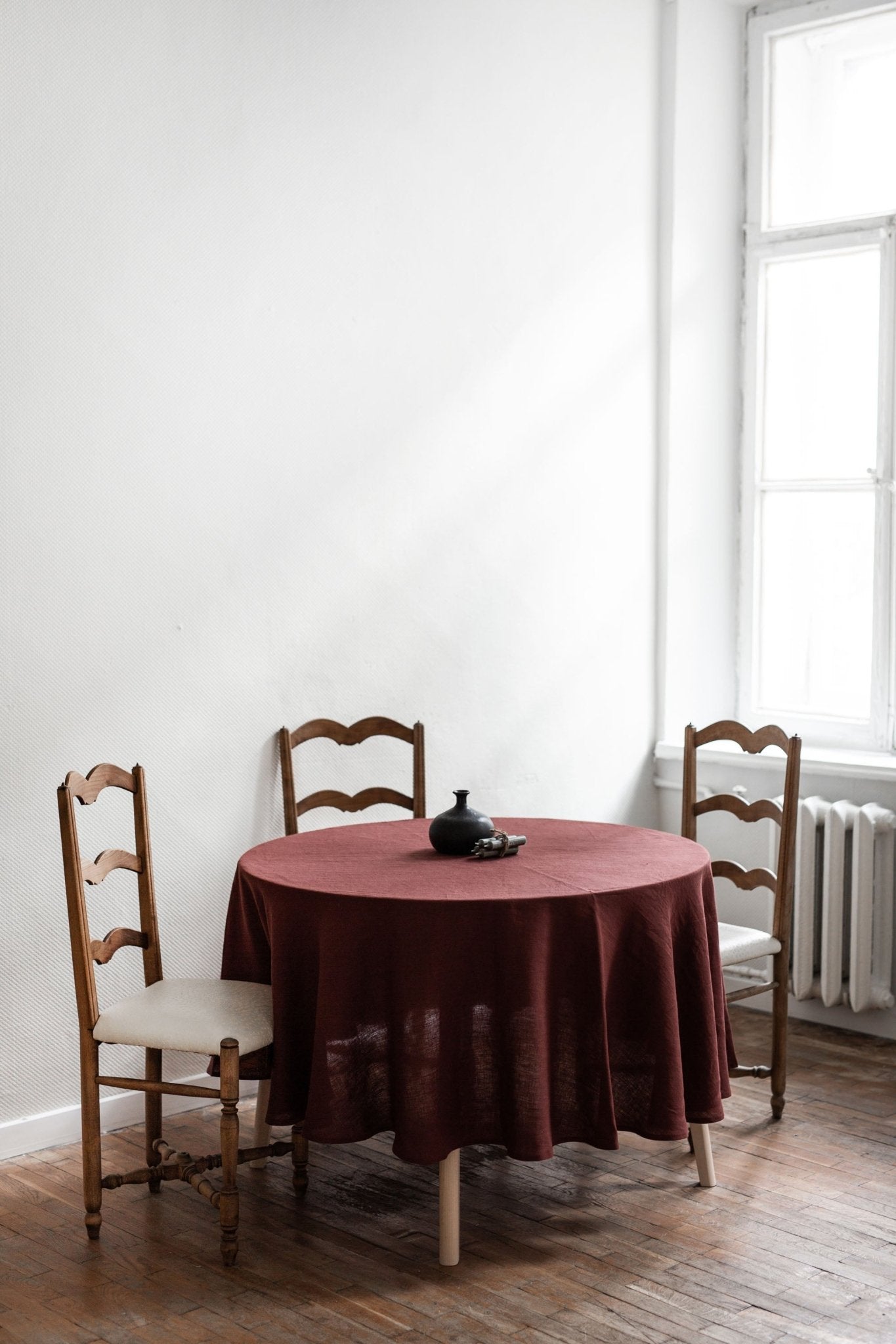 Round linen tablecloth - Her Linen