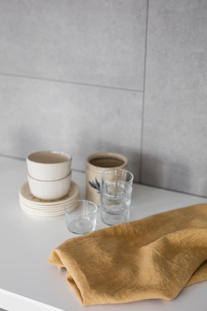 Ruffled linen tea towel - Her Linen